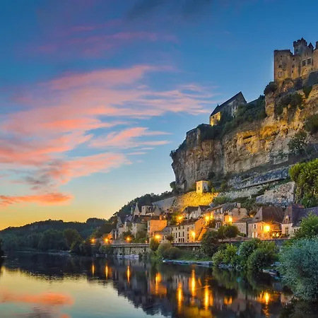 Pour 6 Avec Piscine Et Jardin *