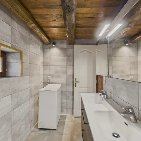 Holiday home Pour 6 Avec Piscine Et Jardin *