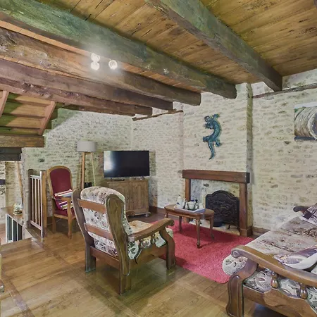 Ferienhaus Pour 6 Avec Piscine Et Jardin Saint-Crépin-et-Carlucet