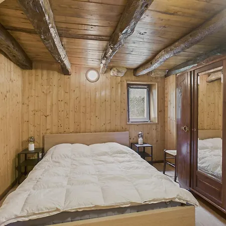 Pour 6 Avec Piscine Et Jardin Ferienhaus Saint-Crépin-et-Carlucet